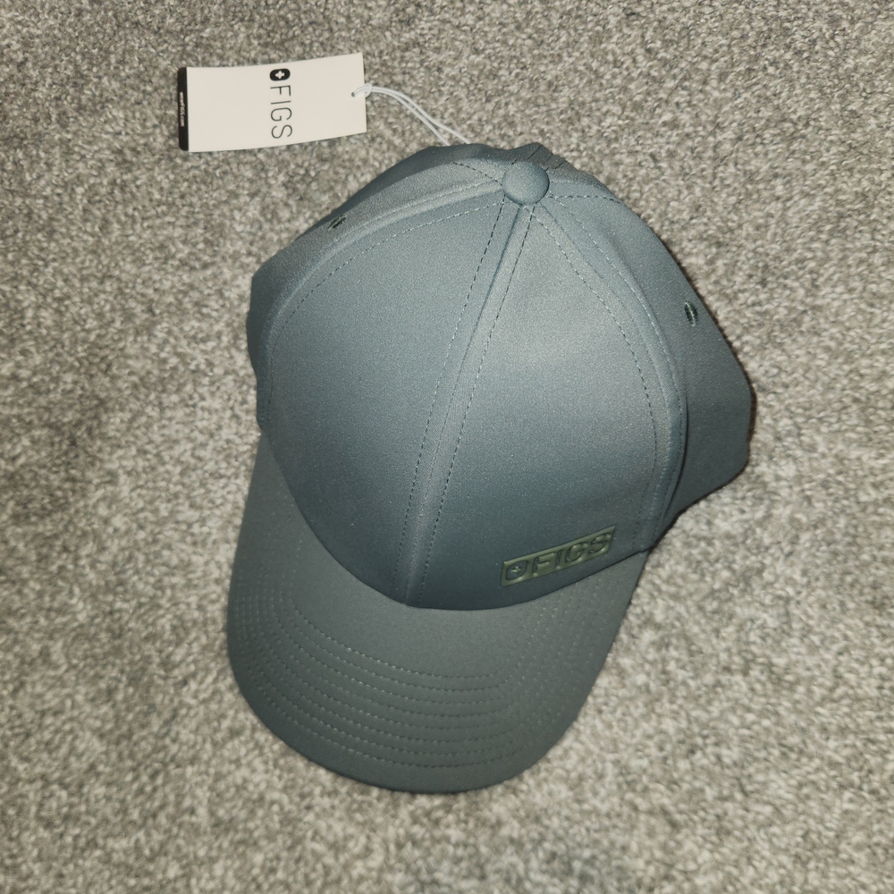 Figs Gray Cap
